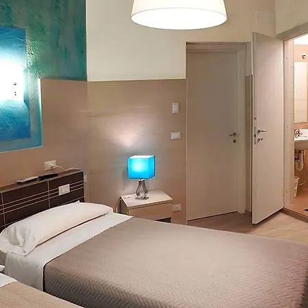Annabella Hotel *